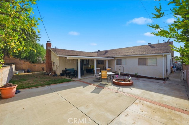 27828 Parkvale, Santa Clarita CA: https://media.crmls.org/medias/2f55e633-04b7-42bc-968a-a0b7e55cfe29.jpg