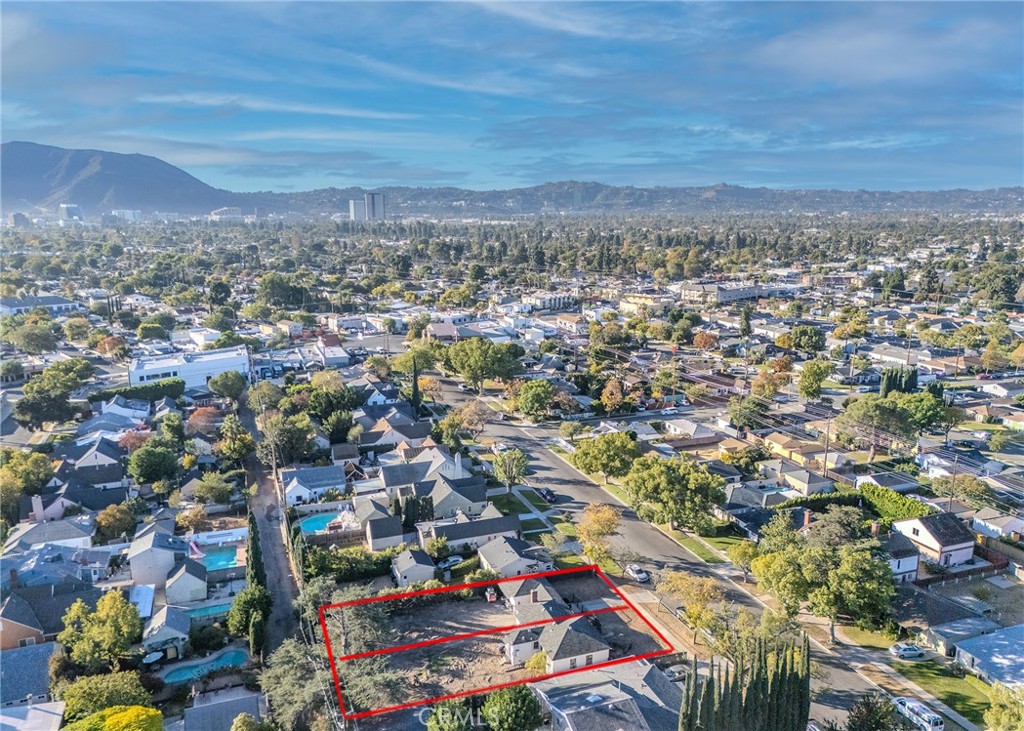 3309 Wedgewood Lane Burbank img 3