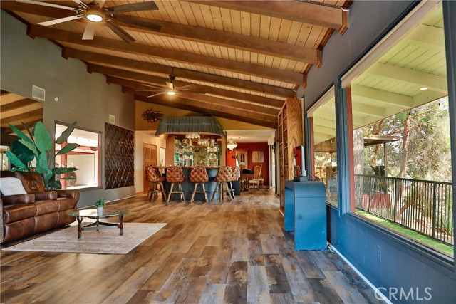 27424 Homyr Place, Canyon Country CA: https://media.crmls.org/medias/2f56dc6e-8a95-4b39-b2ce-4579c099ff6d.jpg