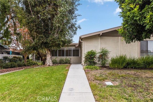 Image 2 for 941 Avenida Majorca #E, Laguna Woods, CA 92637