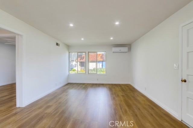 8661 Windsor Circle, La Palma CA: https://media.crmls.org/medias/2f5a4781-35af-4049-a3bc-aaa63817875e.jpg