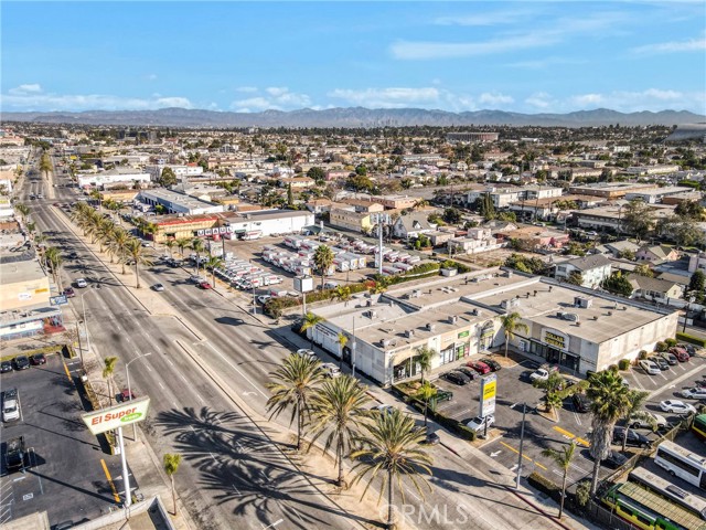 994 South La Brea Avenue, Inglewood, California 90301, ,Commercial Lease,For Rent,994 South La Brea Avenue,CRSB25022780