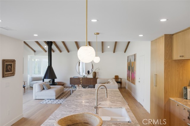 Detail Gallery Image 7 of 54 For 2880 Club House Rd, Costa Mesa,  CA 92626 - 5 Beds | 2/1 Baths