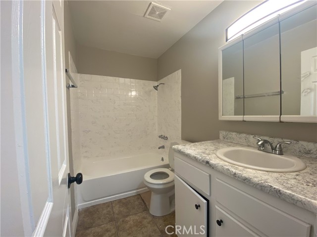 Detail Gallery Image 15 of 15 For 1023 W 8th St #C,  Pomona,  CA 91766 - 2 Beds | 1 Baths
