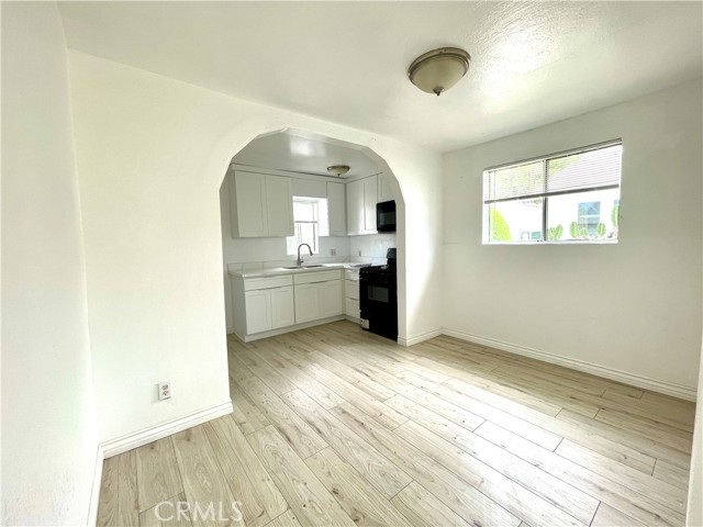 2427 256th Street, Lomita CA: https://media.crmls.org/medias/2f5b5f38-f327-4eb8-87a8-3f2f01a87c6d.jpg