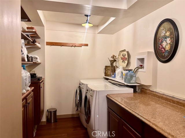 39722 Valley Of The Falls Drive, Forest Falls CA: https://media.crmls.org/medias/2f5bed2b-47c5-4b63-8ff3-0eed92877c21.jpg