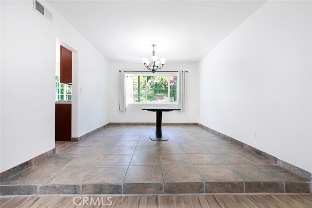 Detail Gallery Image 15 of 67 For 12457 Bradford Pl, Granada Hills,  CA 91344 - 4 Beds | 3 Baths