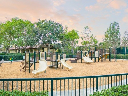 MLS #OC25274168 image #16