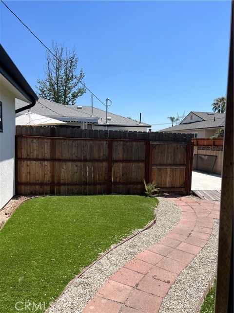8129 Radford Avenue, North Hollywood CA: https://media.crmls.org/medias/2f5d0724-123d-4dc1-a0a8-17d8b7644731.jpg