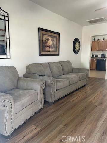 Detail Gallery Image 6 of 24 For 431 Douglas, Bakersfield,  CA 93308 - 2 Beds | 1 Baths