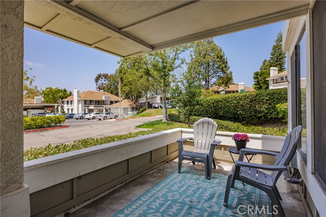 25644 Mont Pointe, Lake Forest CA: https://media.crmls.org/medias/2f6038c0-1e88-4e66-961e-f1bb3e29dab5.jpg