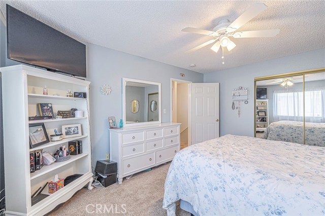 43840 Bobby Jones Drive, Lancaster CA: https://media.crmls.org/medias/2f60a4fd-1d45-4c6b-9242-74f767db70d8.jpg