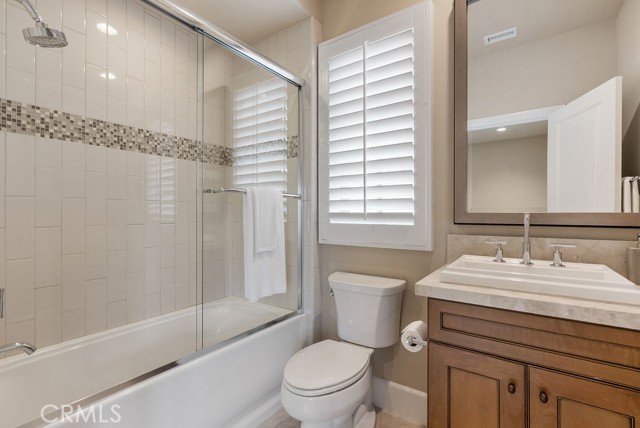 Detail Gallery Image 40 of 72 For 103 Andirons, Irvine,  CA 92602 - 5 Beds | 5/1 Baths