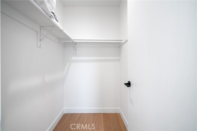 2672 Newell Street, Los Angeles CA: https://media.crmls.org/medias/2f6314cf-6746-4503-867c-e497f087dbba.jpg