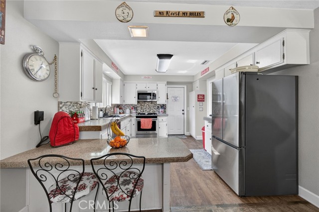 Detail Gallery Image 6 of 34 For 41221 Jamaica, Hemet,  CA 92544 - 3 Beds | 2 Baths