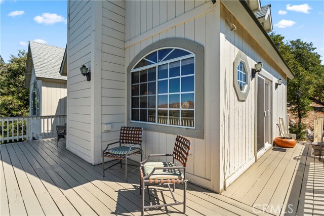 Detail Gallery Image 38 of 58 For 1230 Brentwood Dr, Lake Arrowhead,  CA 92352 - 3 Beds | 2/1 Baths