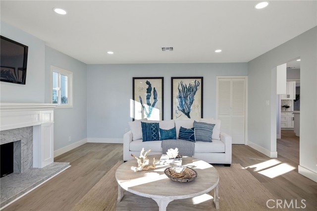2708 Spreckels Lane, Redondo Beach, California 90278, 3 Bedrooms Bedrooms, ,2 BathroomsBathrooms,Residential,Sold,Spreckels,SB22026607