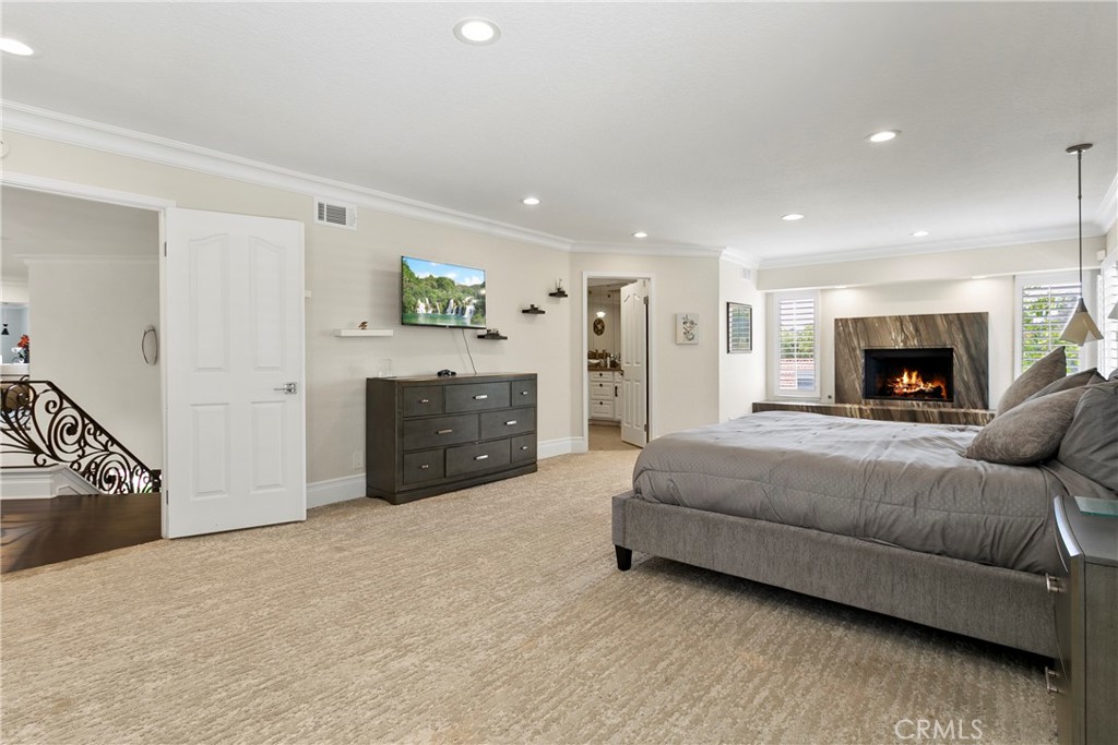 2f64cf27 2d49 4edc 8ad3 A36d97315b02