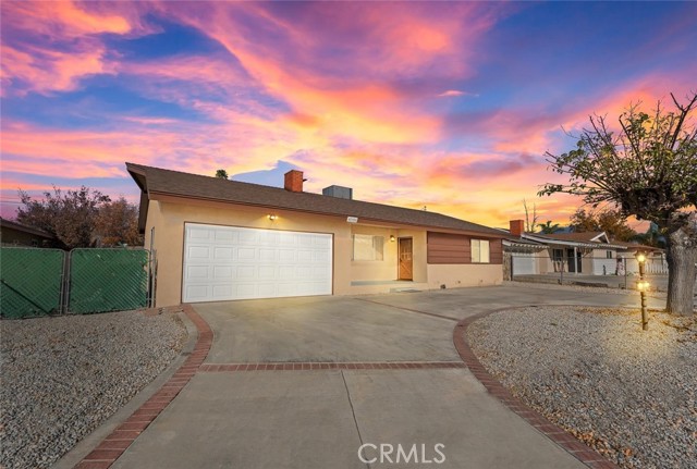 Detail Gallery Image 1 of 28 For 40596 Mulberry Dr, Hemet,  CA 92544 - 3 Beds | 2 Baths