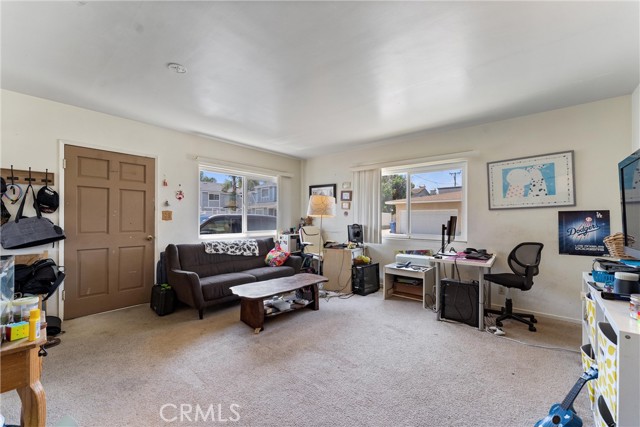 2300 Graham Avenue, Redondo Beach, California 90278, ,Residential Income,Sold,Graham,NP23142072