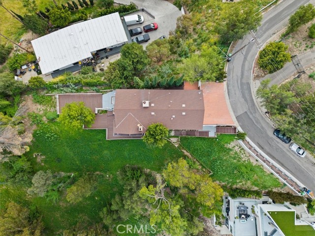 Detail Gallery Image 42 of 61 For 5160 Medina Rd, Woodland Hills,  CA 91364 - 3 Beds | 2/1 Baths