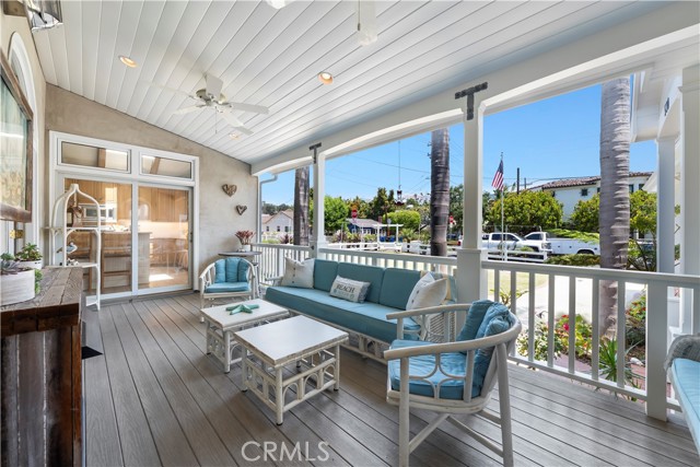 530 24th Street, Hermosa Beach CA: https://media.crmls.org/medias/2f669543-b7dc-49af-9c6d-a482493aab73.jpg