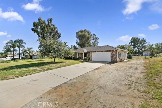 Detail Gallery Image 7 of 43 For 16563 Tava, Riverside,  CA 92504 - 4 Beds | 2 Baths