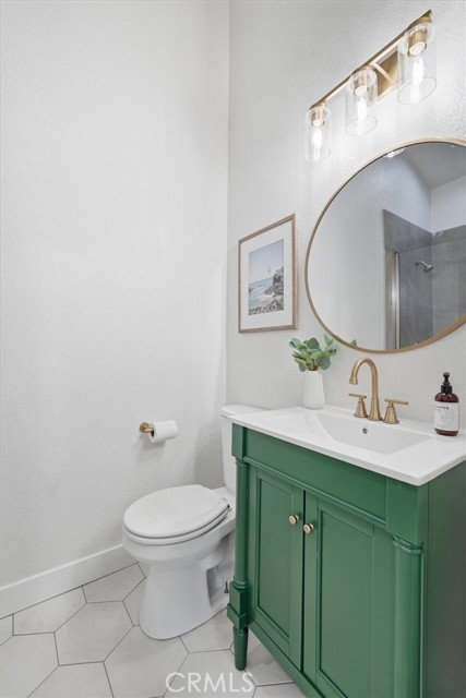 Detail Gallery Image 23 of 31 For 2413 Ives Ln, Redondo Beach,  CA 90278 - 4 Beds | 3 Baths