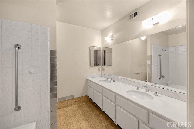 Detail Gallery Image 23 of 47 For 2749 Quail Ridge Cir, Fullerton,  CA 92835 - 2 Beds | 2 Baths