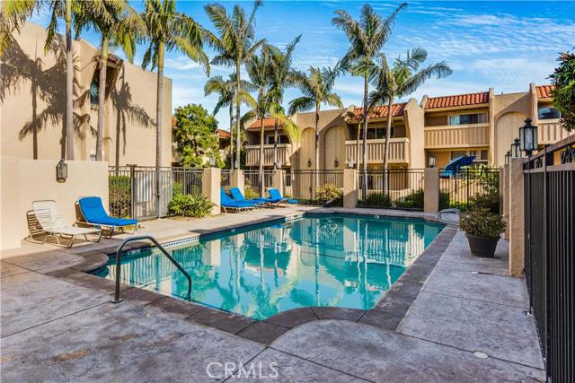 245 Valley Drive, Hermosa Beach, California 90254, 3 Bedrooms Bedrooms, ,2 BathroomsBathrooms,Residential,Sold,Valley,SB16135555