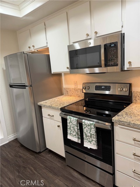 Detail Gallery Image 7 of 22 For 20702 El Toro #82,  Lake Forest,  CA 92630 - 2 Beds | 2 Baths