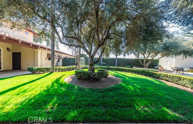 9172 Frontier Street, Hanford CA: https://media.crmls.org/medias/2f69db67-a9f0-48b7-a344-22b20a03500a.jpg