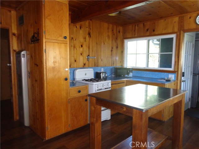 Detail Gallery Image 40 of 47 For 210 Wylerhorn Dr, Crestline,  CA 92325 - 4 Beds | 2 Baths