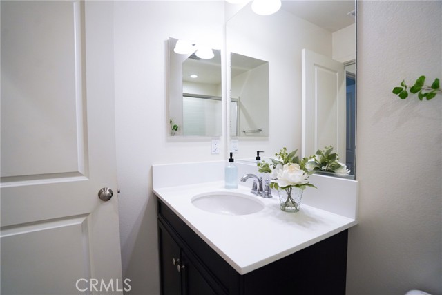 Detail Gallery Image 8 of 27 For 15730 Moonflower Ave, Chino,  CA 91708 - 4 Beds | 3 Baths