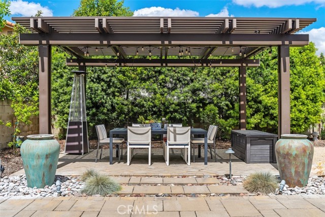 14801 Mayten Avenue, Irvine CA: https://media.crmls.org/medias/2f6af17d-a210-4798-b071-e839b8ab3b9e.jpg