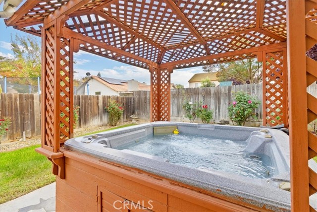 Detail Gallery Image 36 of 55 For 1986 Woodhaven, Merced,  CA 95340 - 3 Beds | 2 Baths