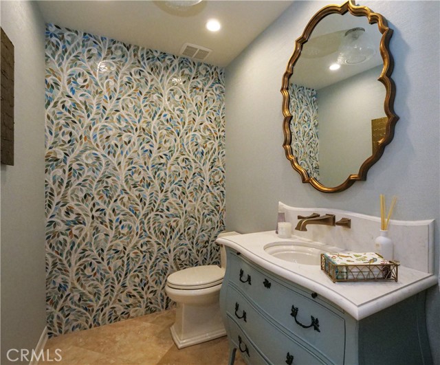 Detail Gallery Image 14 of 49 For 4711 Sugarhill Dr, Rolling Hills Estates,  CA 90274 - 5 Beds | 3/2 Baths