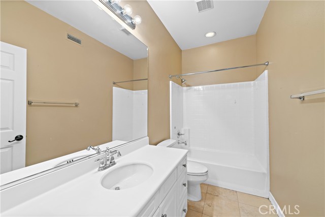 Detail Gallery Image 12 of 17 For 13 Paseo Vista, San Clemente,  CA 92673 - 3 Beds | 2/1 Baths