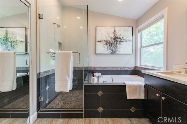 56 Egret Lane, Aliso Viejo CA: https://media.crmls.org/medias/2f6bf966-30cc-478d-88c0-d2bb46bd1c63.jpg