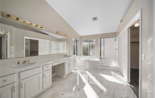 Detail Gallery Image 10 of 18 For 7304 Gila Ct, Palmdale,  CA 93551 - 5 Beds | 3 Baths