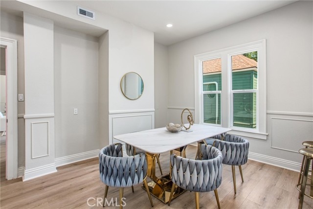 4224 Brockton Avenue, Riverside CA: https://media.crmls.org/medias/2f6e0dd4-db03-4ae1-8a0e-034278d97453.jpg