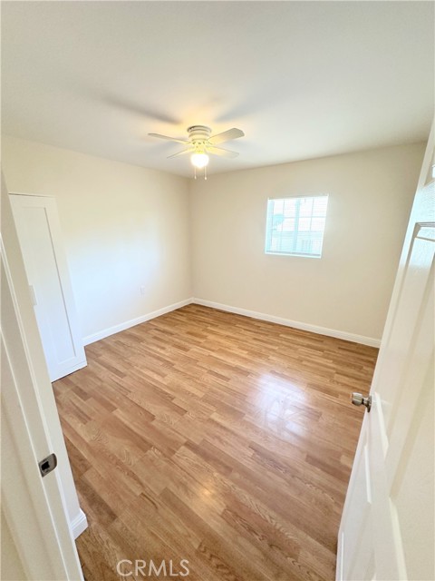 1528 N Alexandria Avenue, Los Angeles CA: https://media.crmls.org/medias/2f6e1456-dd69-43da-8180-befa9466703a.jpg