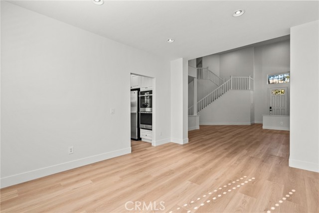 Detail Gallery Image 9 of 75 For 27605 Harwick, Valencia,  CA 91354 - 4 Beds | 4 Baths