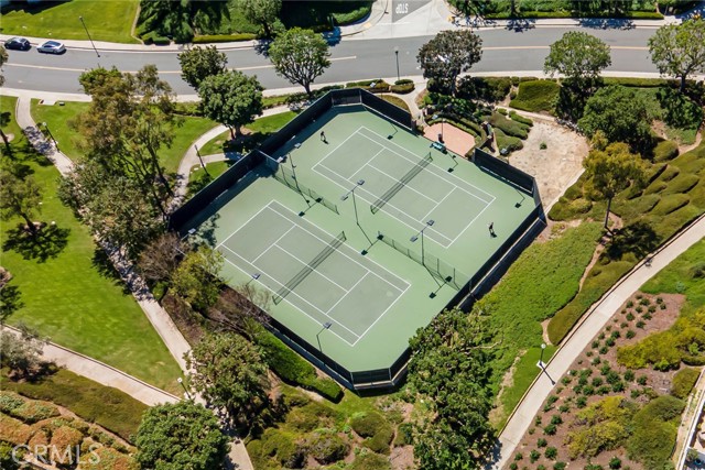 Image 61 of 63 For 3 Taylor Place