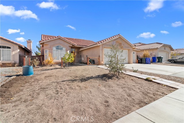 Detail Gallery Image 1 of 17 For 15149 Zircon Dr, Victorville,  CA 92394 - 3 Beds | 2 Baths