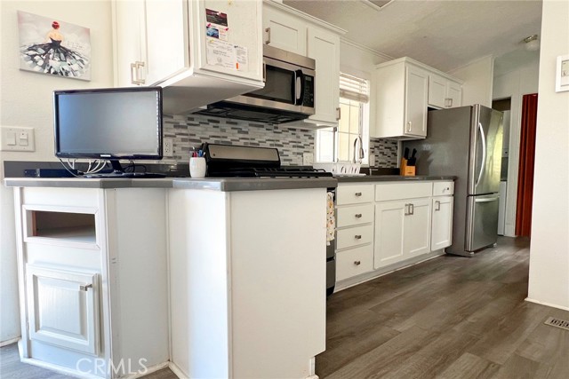 69801 Ramon Road, Cathedral City CA: https://media.crmls.org/medias/2f6fffe4-a7af-4ab5-bb0b-aefbcadf5d40.jpg