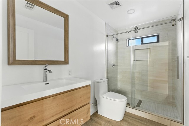 1170 Wilton, Hollywood CA: https://media.crmls.org/medias/2f70949d-9482-4498-a1a8-c5bc5fc297d6.jpg