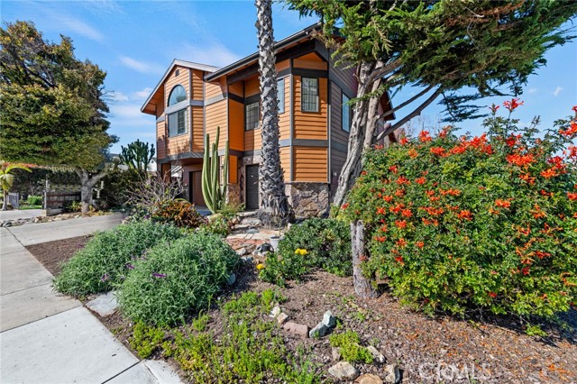 Detail Gallery Image 6 of 45 For 1095 Longbranch Ave, Grover Beach,  CA 93433 - 3 Beds | 2 Baths