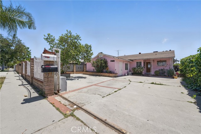 Detail Gallery Image 47 of 50 For 14276 Aztec St, Sylmar,  CA 91342 - 5 Beds | 4 Baths