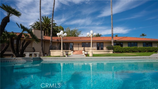 Detail Gallery Image 28 of 75 For 984 La Cresta Pl, Palos Verdes Estates,  CA 90274 - 6 Beds | 4 Baths